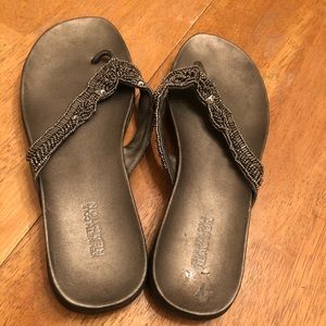 Reaction things w/ jeeeled uppers 9.5